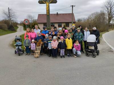 received_1469358164913972